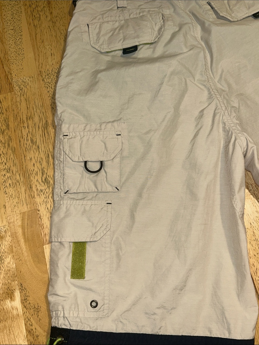 Light Gray Outdoor Cargo Pants with Green Accentso - Picture 6 of 8
